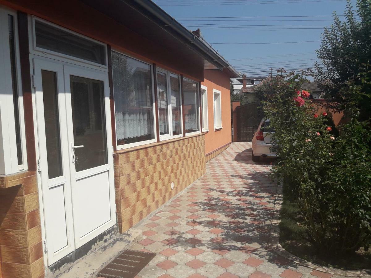 Olimpia Apartments Alba Iulia Extérieur photo